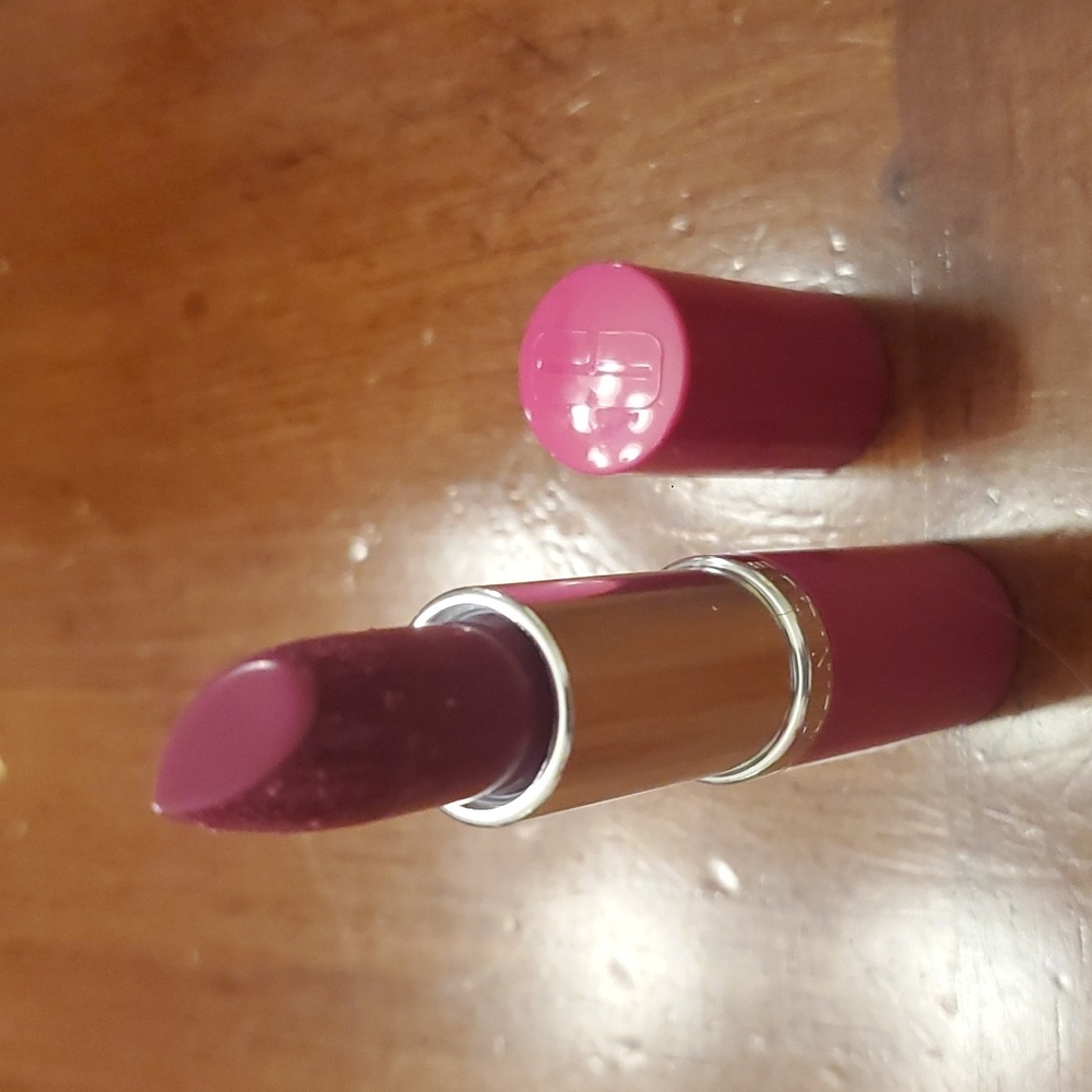 New Clinique long lasting matte lipstick